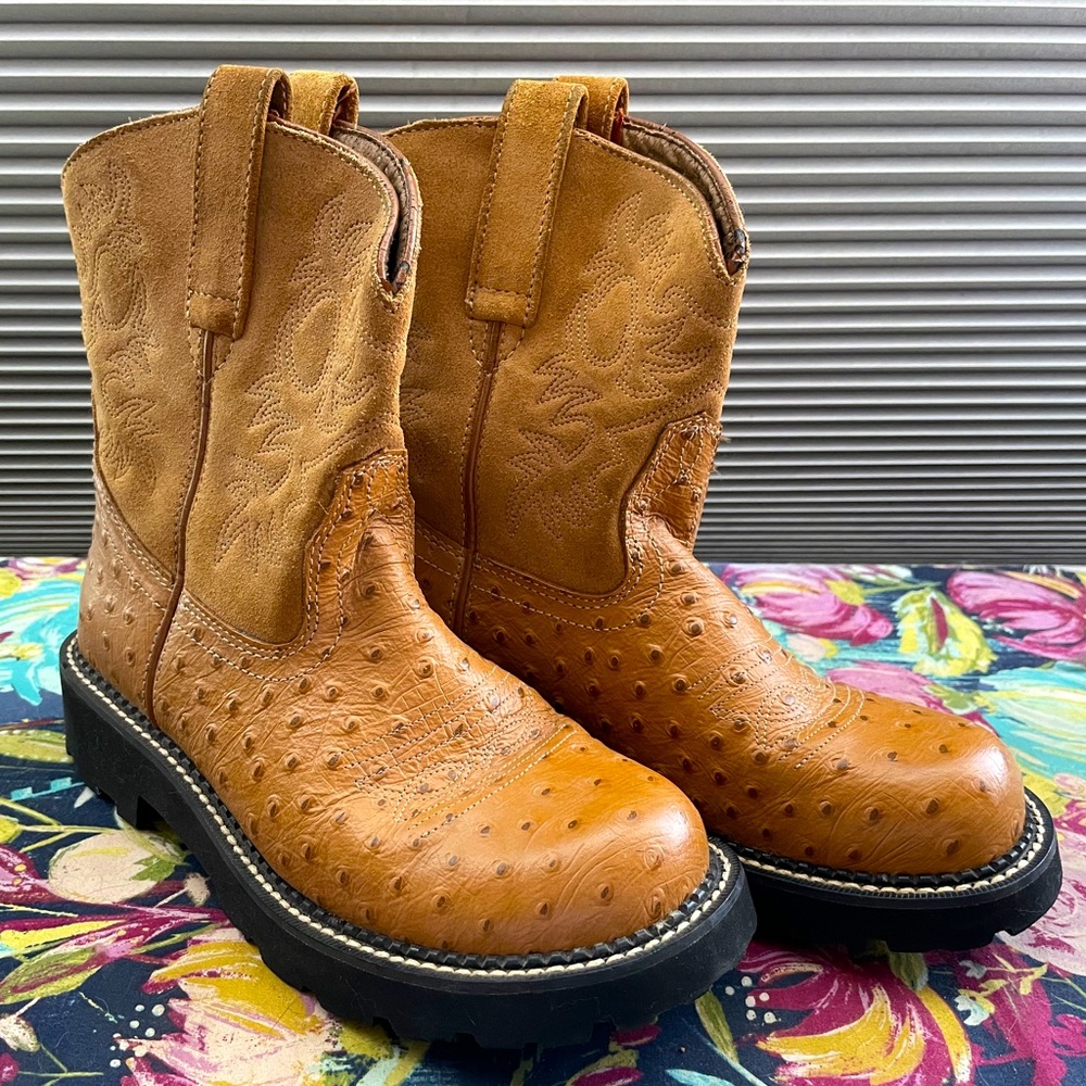 Ariat Fatbaby Faux-Ostrich Tan Suede Upper